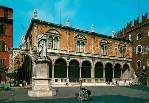 AK / Ansichtskarte Verona Veneto Piazza dei Signori Kat. Verona