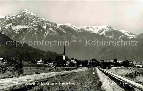 AK / Ansichtskarte Uderns Panorama Zillertal gegen Sonnwendjoch Mangfallgebirge Kat. Uderns