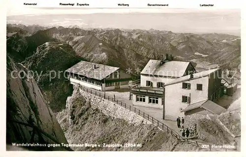 AK / Ansichtskarte Wendelsteinhaus gegen Tegernseer Berge und Zugspitze Alpenpanorama Huber Karte Nr 3021 Kat. Bayrischzell