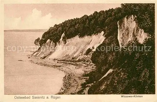 AK / Ansichtskarte Sassnitz Ostseebad Ruegen Wissower Klinken Kreidefelsen Strand Kueste Kat. Sassnitz