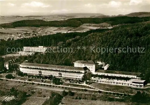 AK / Ansichtskarte Hoexter Weser Weserbergland Klinik Fliegeraufnahme Kat. Hoexter