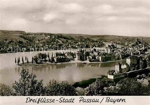 AK / Ansichtskarte Passau Panorama Dreifluessestadt Zusammenfluss von Donau Inn und Ilz Kat. Passau