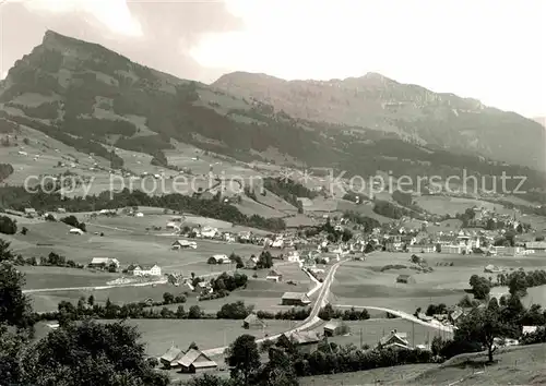 AK / Ansichtskarte Nesslau mit Schindelberg und Stockberg Kat. Nesslau