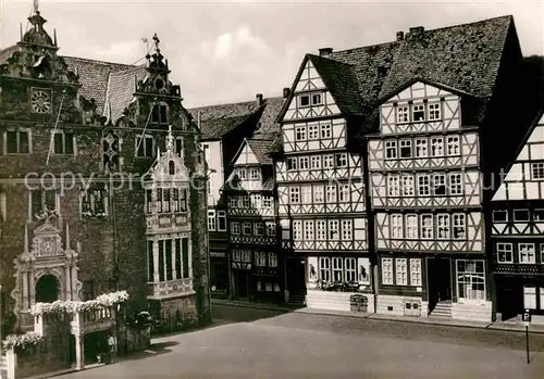 AK / Ansichtskarte Hann. Muenden Marktplatz Fachwerk Kat. Hann. Muenden