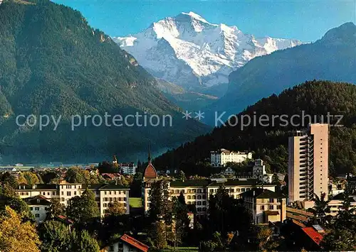 AK / Ansichtskarte Interlaken BE mit Jungfrau Kat. Interlaken