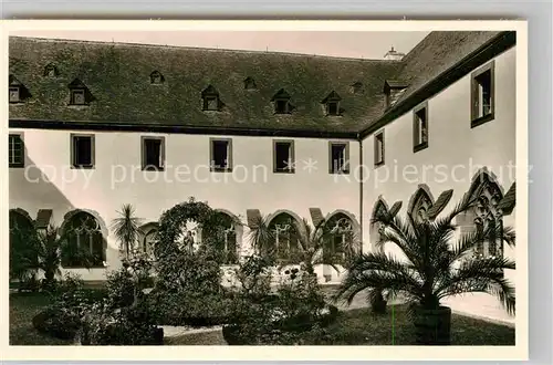 AK / Ansichtskarte Bernkastel Kues Kreuzgarten im St Nikolaus Hospital Kat. Bernkastel Kues