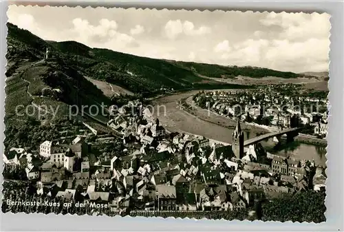 AK / Ansichtskarte Bernkastel Kues Moselpartie mit Burgruine Landshut Kat. Bernkastel Kues