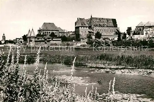 AK / Ansichtskarte Malbork Zespol zamku pokrzyzackiego od strony Nogatu Kat. Marienburg Westpreussen