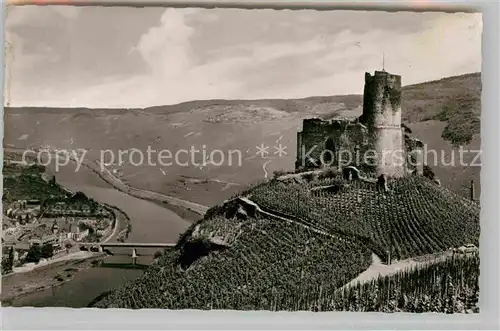 AK / Ansichtskarte Bernkastel Kues Moselpartie mit Burgruine Landshut Kat. Bernkastel Kues