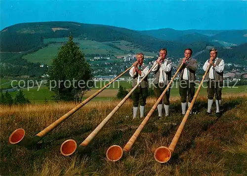 AK / Ansichtskarte Willingen Sauerland Alphornblaeser  Kat. Willingen (Upland)