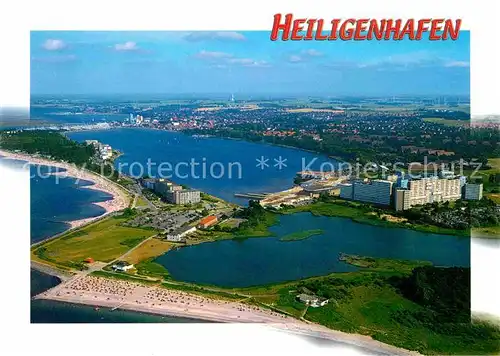 AK / Ansichtskarte Heiligenhafen Ostseebad Fliegeraufnahme mit Strand Kat. Heiligenhafen