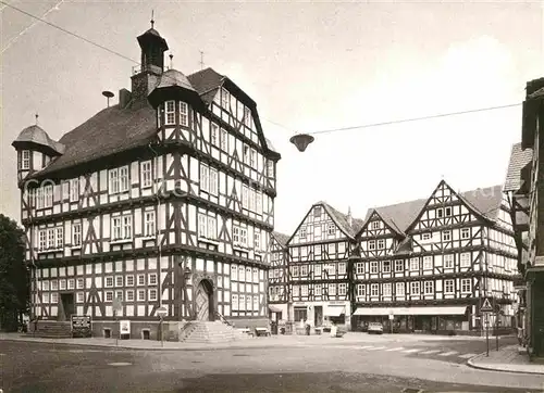 AK / Ansichtskarte Melsungen Fulda Am Markt Fachwerk Rathaus  Kat. Melsungen