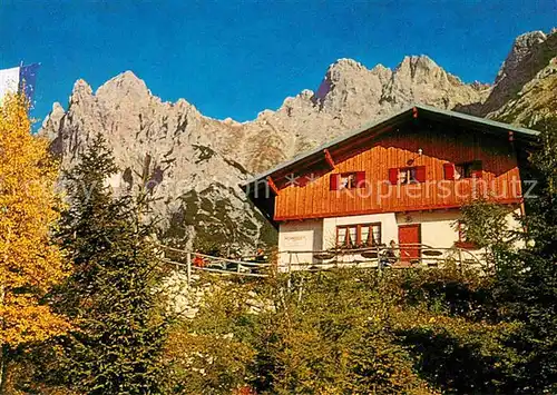 AK / Ansichtskarte Mittenwald Bayern Mittenwalder Huette gegen Viererspitze Karwendelspitzen Karwendelgebirge Huber Karte Nr 10.026 Kat. Mittenwald