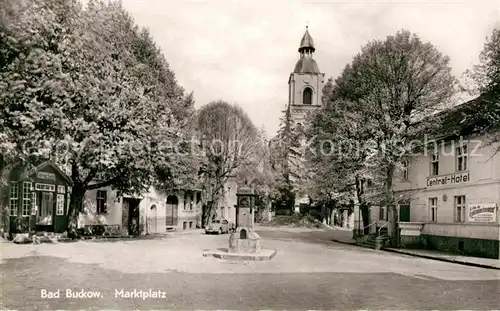 AK / Ansichtskarte Bad Buckow Maerkische Schweiz Marktplatz Kat. Buckow Maerkische Schweiz