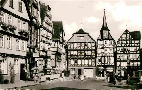 AK / Ansichtskarte Fritzlar Marktplatz Fachwerk Kat. Fritzlar