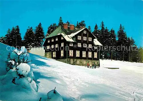 AK / Ansichtskarte Beskydy Chata Skalka Berghaus im Winter