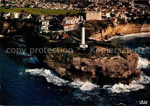 AK / Ansichtskarte Biarritz Pyrenees Atlantiques Pointe St Martin et le phare vus par avion Kat. Biarritz