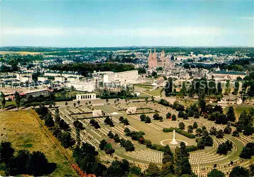 AK / Ansichtskarte Bayeux Britischer Soldatenfriedhof Kathedrale Luftaufnahme Kat. Bayeux