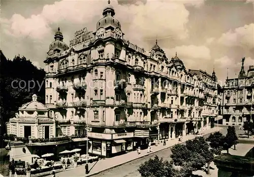 AK / Ansichtskarte Marianske Lazne Hotel Cedok Platz Kat. Marienbad