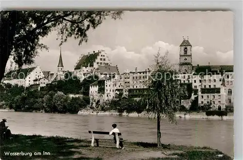 AK / Ansichtskarte Wasserburg Inn Partie am Inn mit Burg Kat. Wasserburg a.Inn