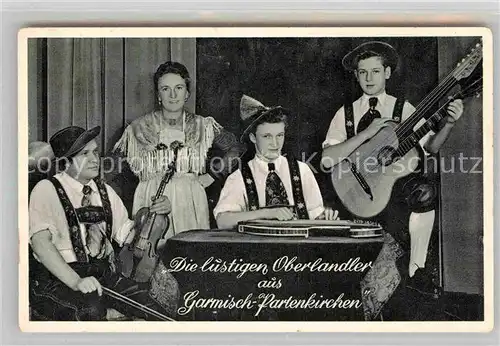 AK / Ansichtskarte Garmisch Partenkirchen Oberlaender Volksmusikgruppe Kat. Garmisch Partenkirchen