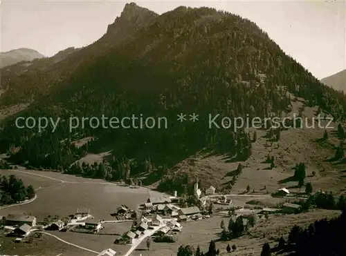 AK / Ansichtskarte Unterjoch Teilansicht mit Oberjoch Kat. Bad Hindelang