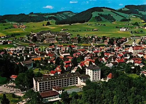 AK / Ansichtskarte Oberstaufen Schlossberklinik Allgaeuer Alpen Fliegeraufnahme Kat. Oberstaufen