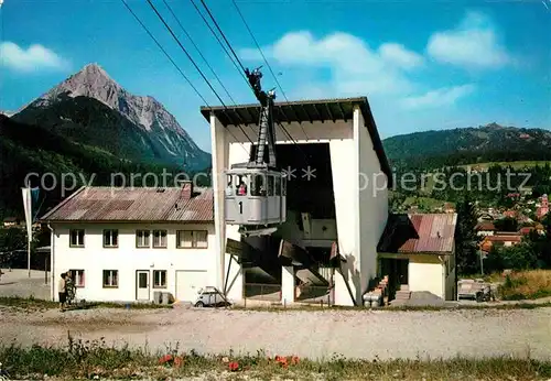 AK / Ansichtskarte Seilbahn Karwendel Mittenwald Talstation  Kat. Bahnen