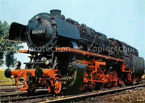 AK / Ansichtskarte Lokomotive Dreizylinder Gueterzuglokomotive 043 746 7 oelfeuerung  Kat. Eisenbahn