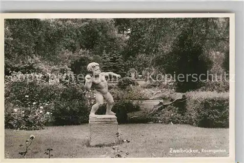 AK / Ansichtskarte Zweibruecken Rosengarten Skulptur Kat. Zweibruecken