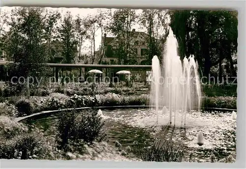 AK / Ansichtskarte Zweibruecken Springbrunnen im Rosengarten  Kat. Zweibruecken