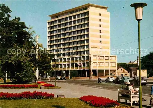 AK / Ansichtskarte Giessen Lahn Berliner Platz Behoerdenhochhaus Kat. Giessen