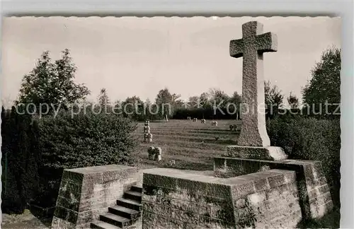 AK / Ansichtskarte Bergzabern Bad Ehrenfriedhof Kat. Bad Bergzabern