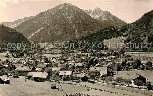 AK / Ansichtskarte Bad Oberdorf mit Rotspitze Nebelhorn und Entschenkopf Allgaeuer Alpen Kat. Bad Hindelang