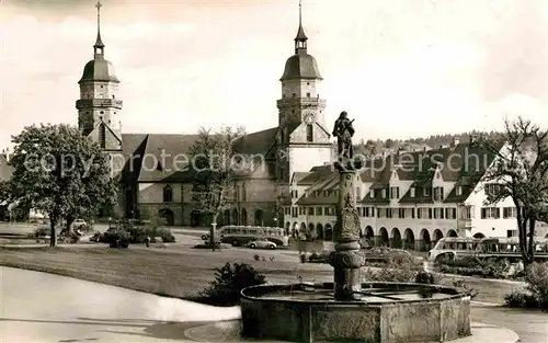 AK / Ansichtskarte Freudenstadt Ev Stadtkirche Brunnen Marktplatz Kat. Freudenstadt