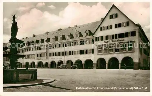 AK / Ansichtskarte Freudenstadt Marktplatz Arkaden Brunnen Cafe Rebstock Kat. Freudenstadt