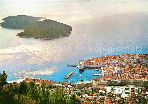 AK / Ansichtskarte Dubrovnik Ragusa Blick auf Altstadt Hafen Insel Meerblick Kat. Dubrovnik