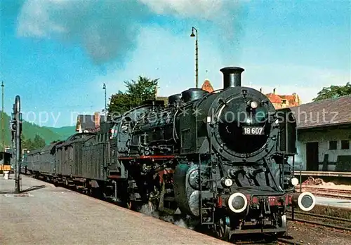 AK / Ansichtskarte Lokomotive Schnellzuglokomotive 18607 Deutsche Bundesbahn Bahnhof Immenstadt Kat. Eisenbahn