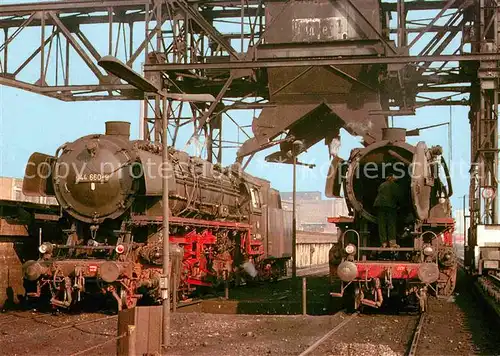 AK / Ansichtskarte Lokomotive Dampf Gueterzuglokomotive 044 660 9 Deutsche Bundesbahn Bekohlungsanlage Bw Gelsenkirchen Bismarck Kat. Eisenbahn