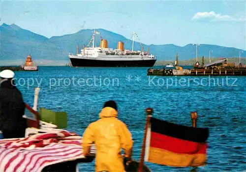 AK / Ansichtskarte Dampfer Oceanliner MS Europa  Kat. Schiffe