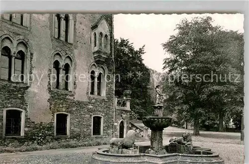 AK / Ansichtskarte Weilburg Lahn Schloss Brunnen