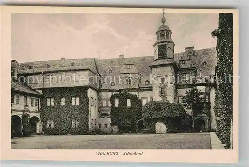 AK / Ansichtskarte Weilburg Lahn Schlosshof