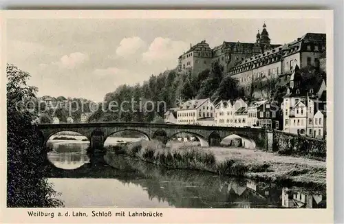 AK / Ansichtskarte Weilburg Lahn Schloss Lahnbruecke