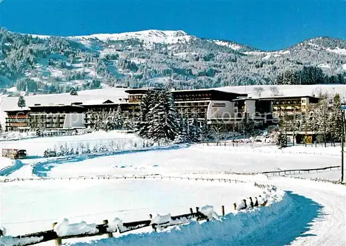 AK / Ansichtskarte Sonthofen Oberallgaeu Kur und Sporthotel Sonnenalp Winterpanorama Allgaeuer Alpen Kat. Sonthofen