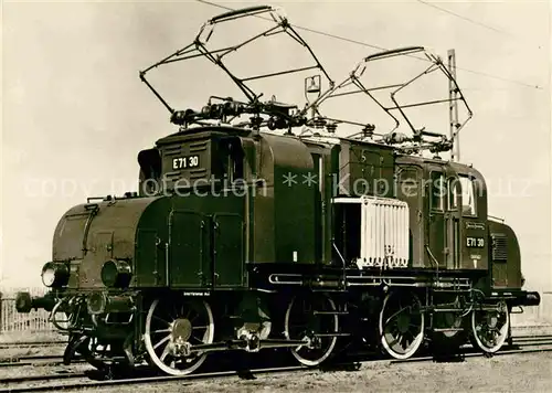 AK / Ansichtskarte Lokomotive Elektrische Lokomotive E71 30  Kat. Eisenbahn