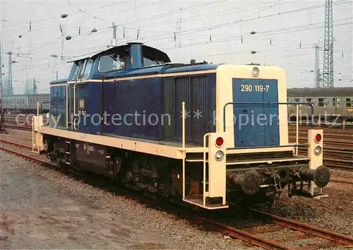 AK / Ansichtskarte Lokomotive Brennkraftrangierlokomotive 290119 7  Kat. Eisenbahn