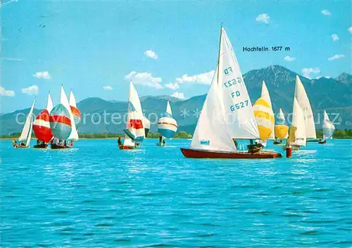 AK / Ansichtskarte Segelboote Segelregatta Chiemsee Hochfelln  Kat. Schiffe