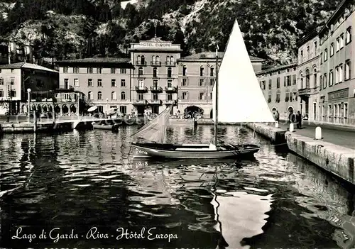 AK / Ansichtskarte Riva Trento Hotel Europa Segelboot  Kat. Trento