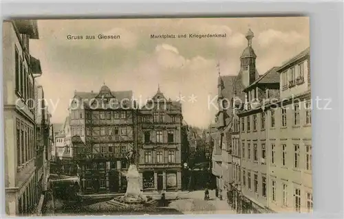 AK / Ansichtskarte Giessen Lahn Marktplatz Kriegerdenkmal Kat. Giessen