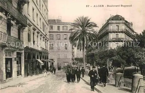 AK / Ansichtskarte Alger Algerien Boulevard Bugeaud 